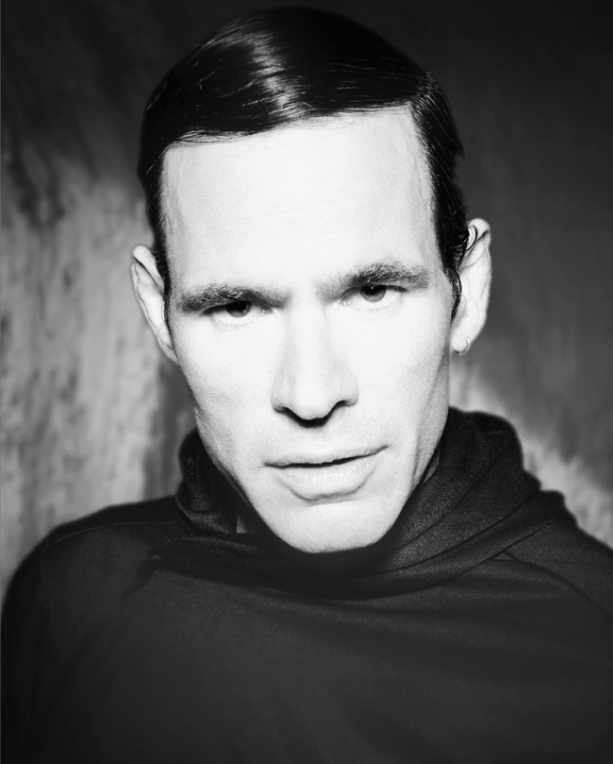 “The Stones of Rome & The Pathos of Hamlet” (EXCLUSIVE) Interview with Sean Gregory Tansey