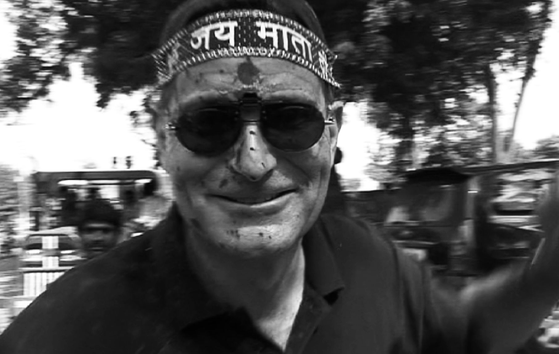 “Santa Shakti” (EXCLUSIVE) Interview with Louis  Mouchet